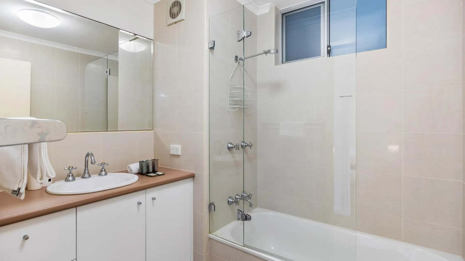 Ocean-Facing 3-Bed With Pool 5-Min To The Beach 卡伦德拉